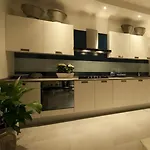 Cubo Apartahotel 4*