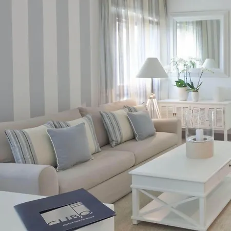 Cubo Aparthotel Vico Equense