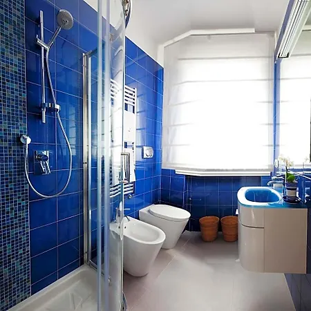 Apart-hotel Cubo 4*